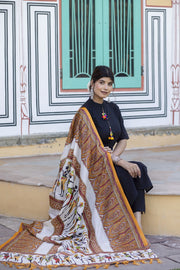 Women Black Kurta Set with Pants & Bhagalpuri Multi Colored Dupatta