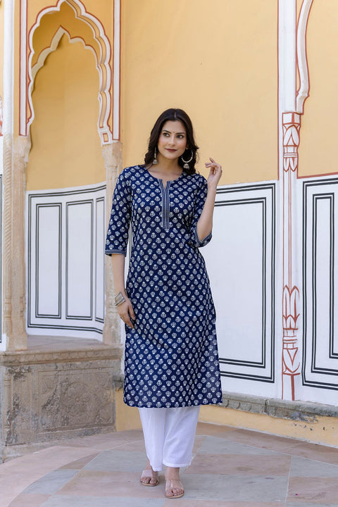 Women Navy Blue & White Ethnic Motifs Printed Thread Work Cotton Kurta