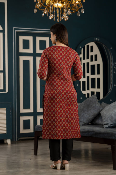 Women Maroon Printed Straight Kurta With Three Quarter Sleeves