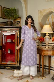 Women Purple Ethnic Printed Straight Kurta with Three Quarter Sleeves