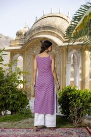 Women Purple Ethnic Straight Sleeveless Kurta