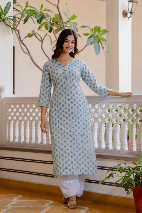Women Green Ethnic Printed Straight Kurta with Three Quarter Sleeves