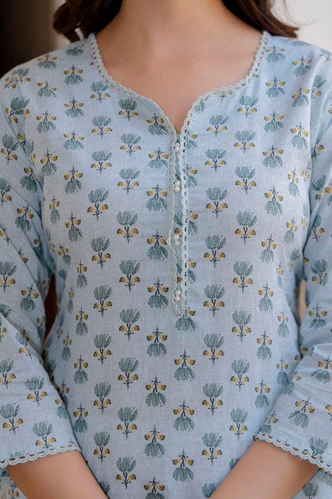 Women Green Ethnic Printed Straight Kurta with Three Quarter Sleeves