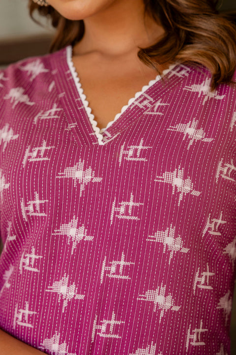 Women Purple Ethnic Printed Straight Kurta with Three Quarter Sleeves