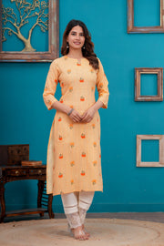 Women Orange Printed Straight Kurta with Three quarter sleeve