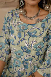 Women Sage Green Floral Printed Kurta With Trouser & Dupatta