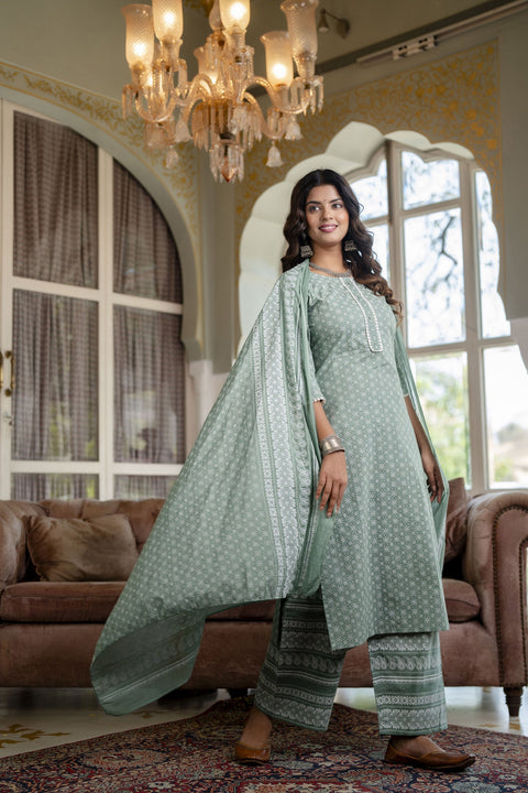 Women Green Floral Printed Straight Kurta With Plazo & Dupatta