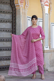 Women Pink Ethnic Printed Straight kurta With Palazzo and dupatta