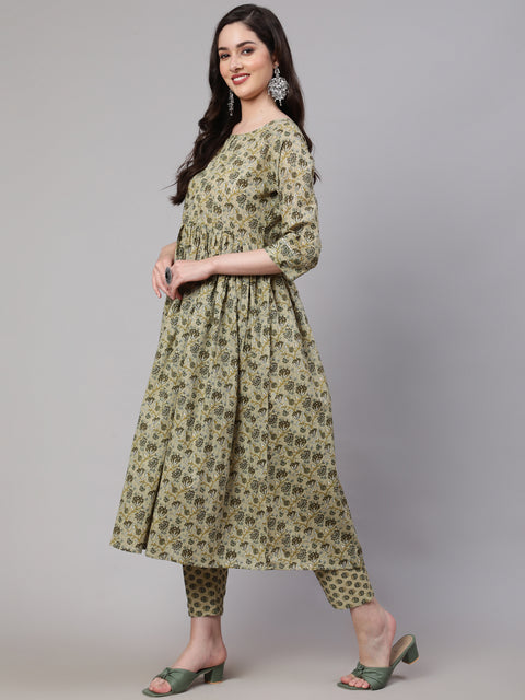 Women Green Printed Gathered Kurta And Trouser With Dupatta