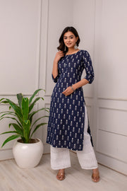 Women Navy Blue Printed Straight Kurta With Three Quarter Sleeves