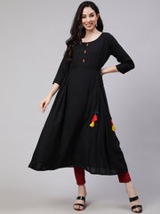 Women Black A-line Kurta With Three Quarter Sleeves