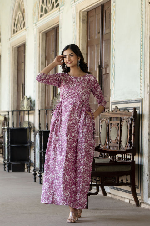 Women Pink Printed Flared Dress With Three quarter Sleeves