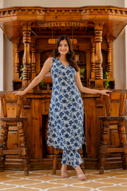 Women Blue Printed Straight Kurta With Trouser