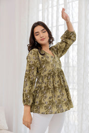 Women Green Printed V-Neck Peplum Top