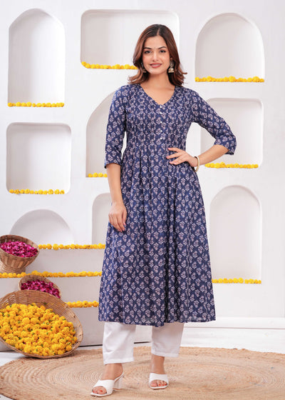Women Blue Printed A-Line Kurta with Three Quarter Sleeves