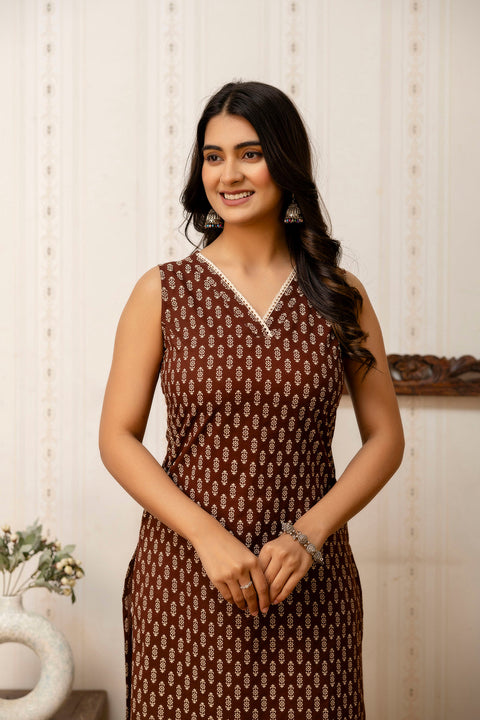 Women Brown Printed Straight V-neck Kurta
