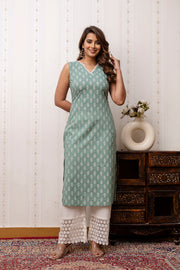 Women Green Printed Straight V-Neck Kurta