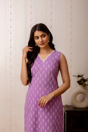 Women Purple Printed Straight Shoulder Straps Kurta