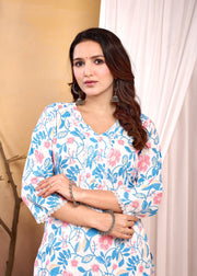 Off White Printed Straight Kurta with Three Quarter Sleeves