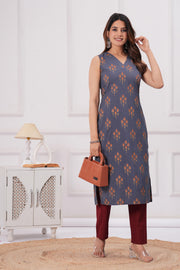 Women Grey Printed Straight Sleeveless Kurta