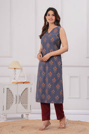 Women Grey Printed Straight Sleeveless Kurta
