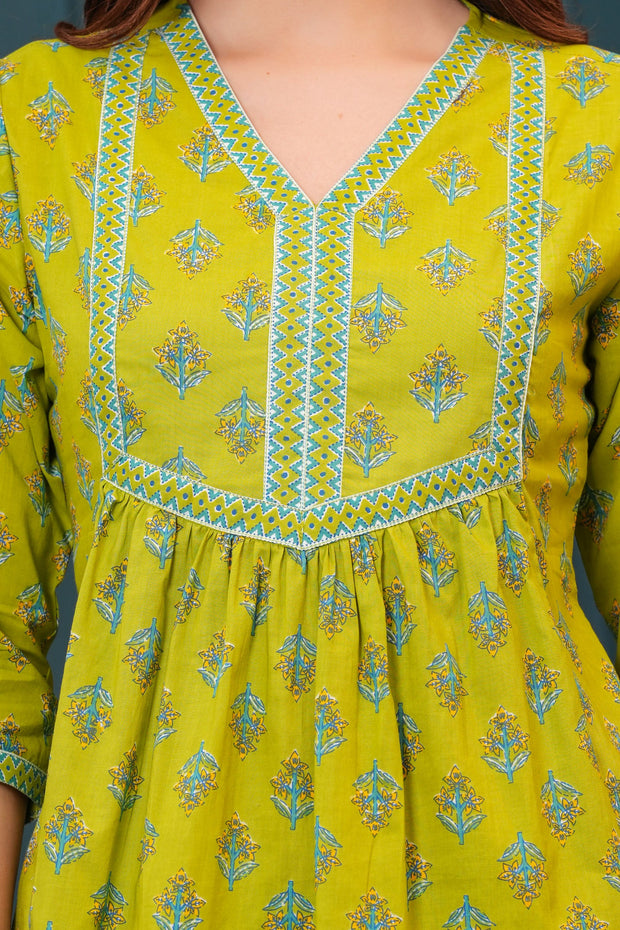 Women Green Printed Flared Top