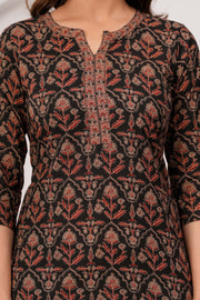 Women Black Printed Straight Tunic