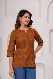 Women Mustard Printed Straight Tunic