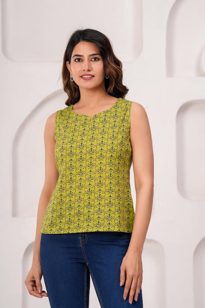Women Green Printed Straight Top