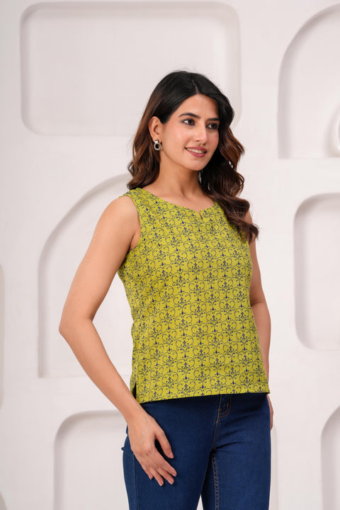Women Green Printed Straight Top