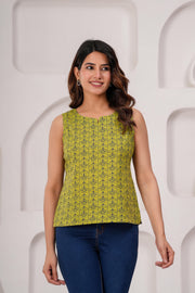 Women Green Printed Straight Top