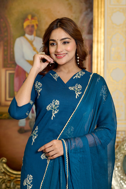 Women Teal Printed Kurts & Trouser with Dupatta