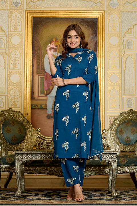 Women Teal Printed Kurts & Trouser with Dupatta