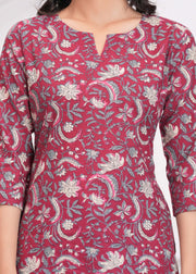 Maroon Floral Printed Straight Tunic for Women