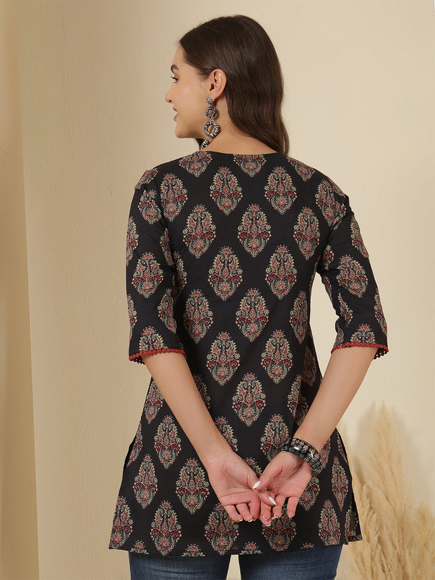 Women Black Printed Straight Tunic