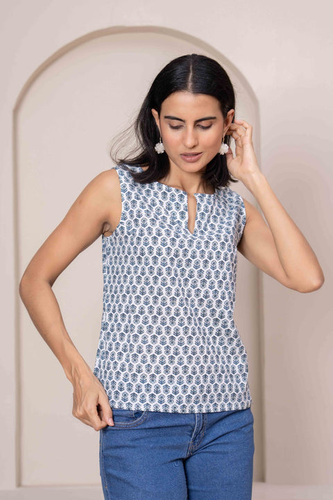 Women Off White Printed Straight Top