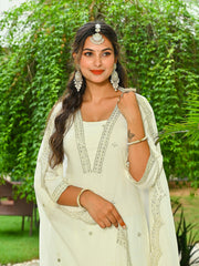 Off White Embroidered Kurta Set