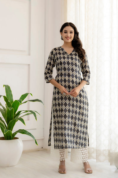 Women Grey Printed Straight Kurta with Three Quarter Sleeves