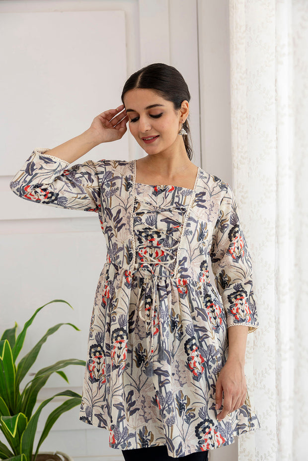 Women Off-White Printed V-Neck Peplum Top