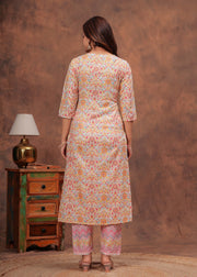 Women Multicolor Printed Straight Kurta And Trouser