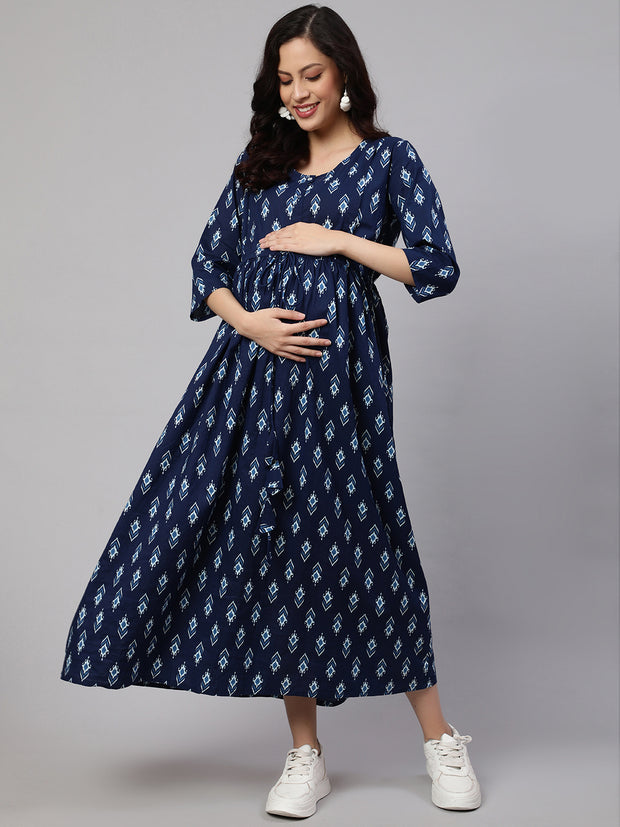 Women Blue Floral Printed Flared Maternity Dress