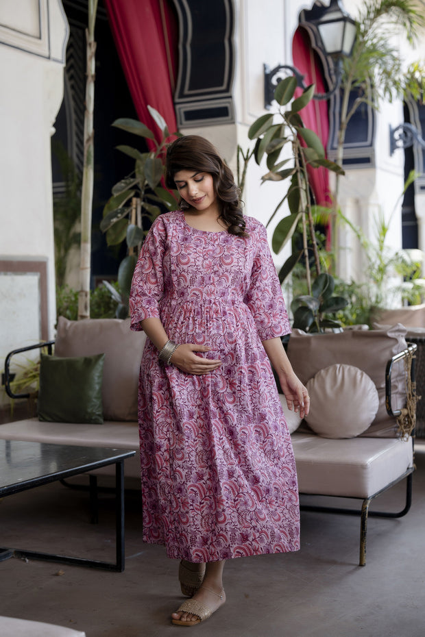 Women Levender Printed Flared Maternity Dress