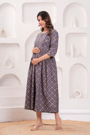 Women Grey Printed Flared Maternity Dress
