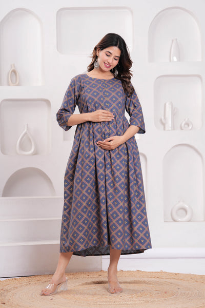 Women Grey Printed Flared Maternity Dress