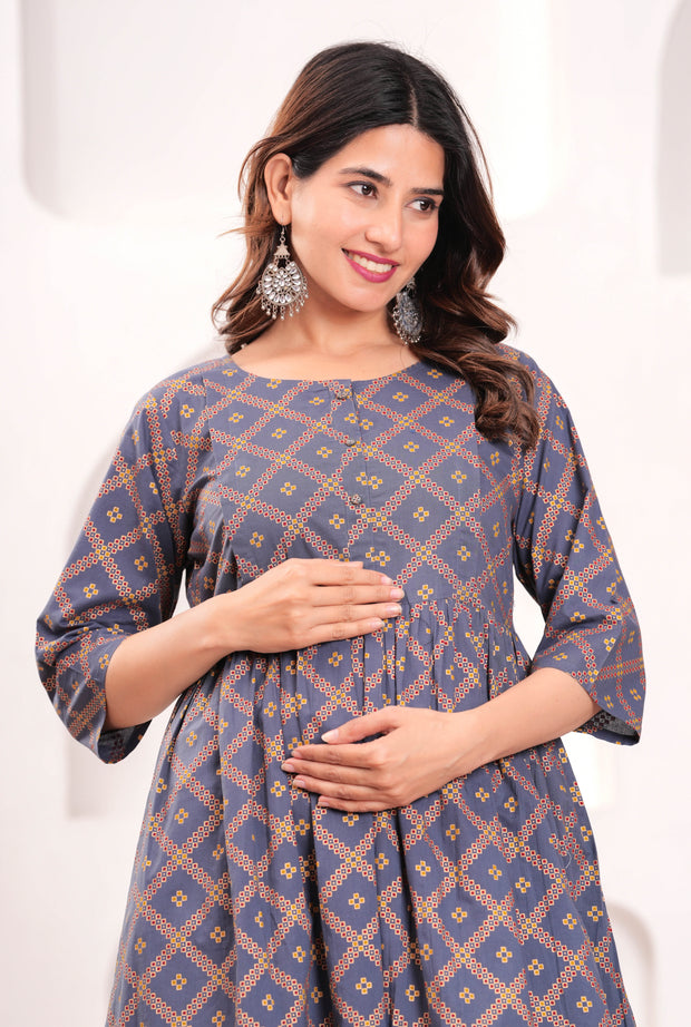 Women Grey Printed Flared Maternity Dress