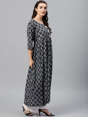 Round neck Black & white printed maxi dress with 3/4 sleeves and Emblished with tassels