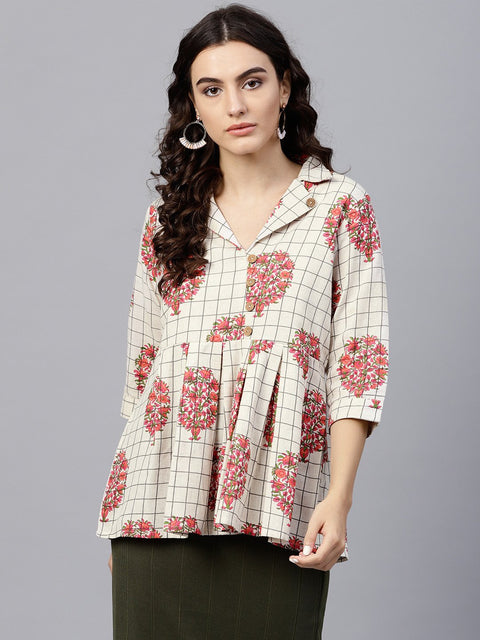 Off white printed top with Notched collar and 3/4 sleeves