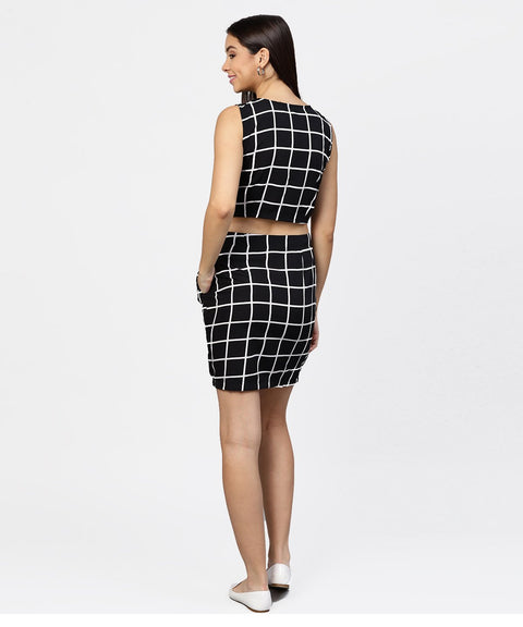 Black check boat nect crop top with high waisted skirt