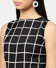 Black check sleeveless A-line maxi dress with slit on the front