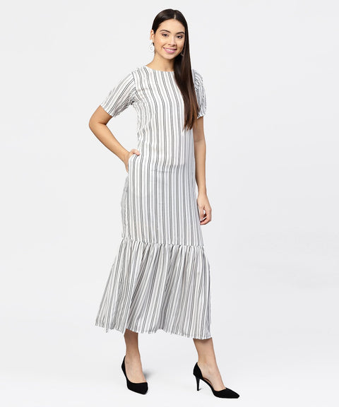 Multi Colored Maxi dress with round neck and Half sleeves